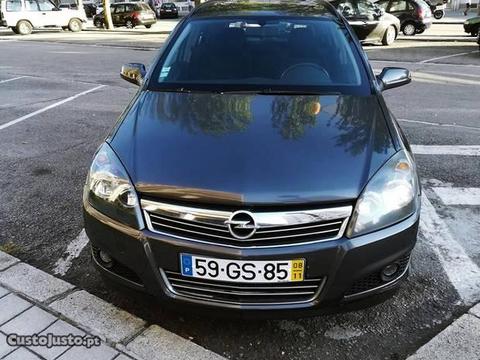 Opel Astra carrinha CDTI - 08