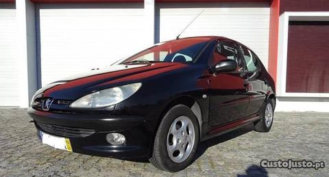 Peugeot 206 1.1 5portas - 02