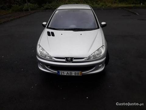 Peugeot 206 Quiksilver - 05