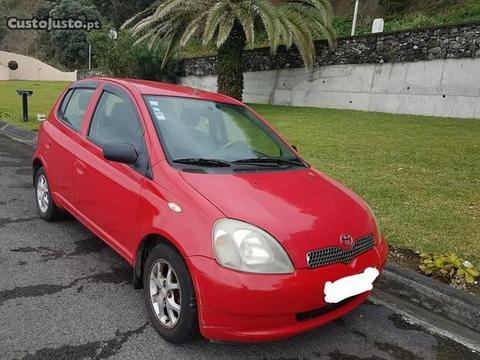 Toyota Yaris 1.0 vvti 110mil km - 02