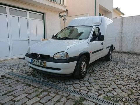 Opel Combo 1.7d isuzu - 01