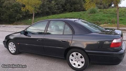 Opel Omega 2.5TD 130cv AC+PELE - 01