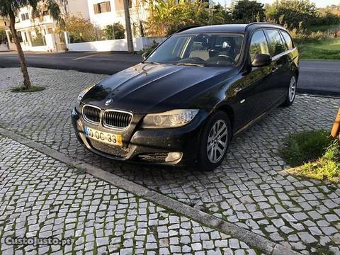 BMW 318 Carrinha - 10