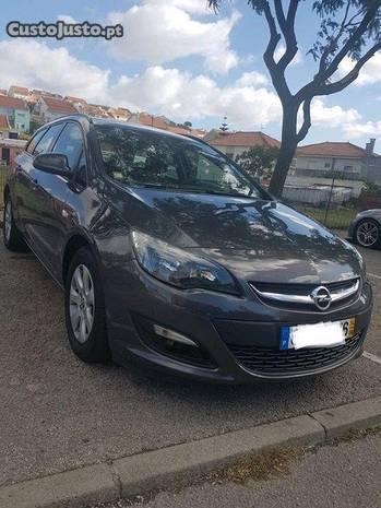 Opel Astra sport touring - 14
