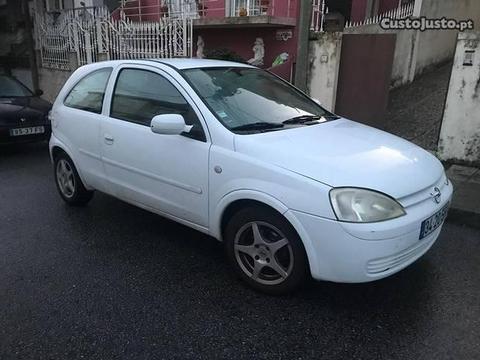 Opel Corsa 1.7 td - 01