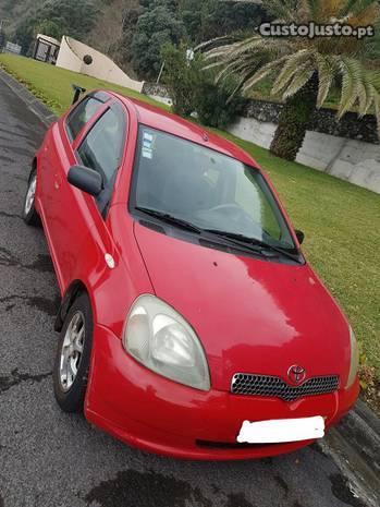 Toyota Yaris 1.0 vvti 110mil km - 02