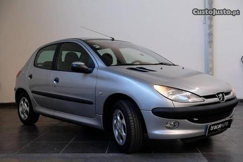 Peugeot 206 1.4 XT A/C - 01