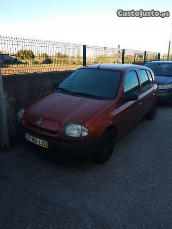 Renault Clio 1.2 - 98