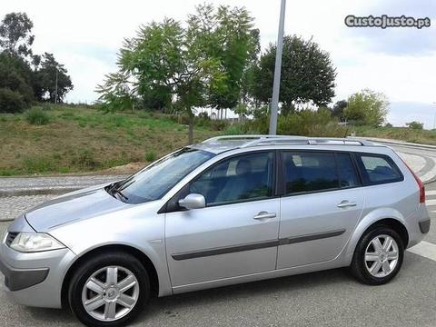 Renault Mégane Break 1.5 DCI 105cv - 08