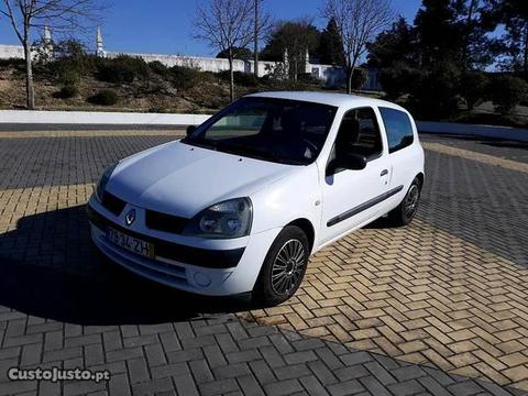 Renault Clio 3 portas comercial - 04