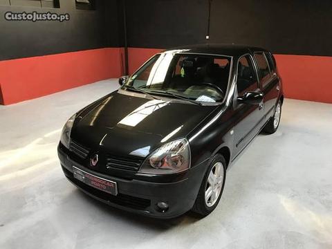 Renault Clio 1.2 16v Extreme Novo - 05