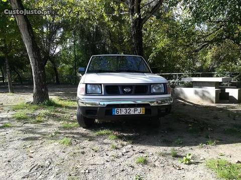 Nissan Pick Up D22 4x2 5lugares - 00