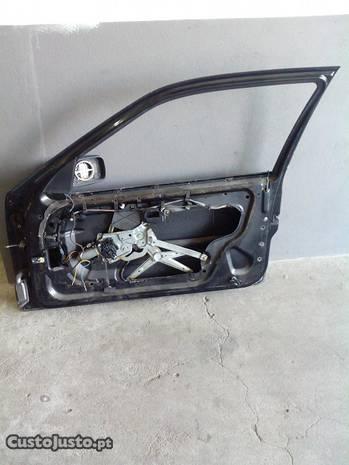 Porta frente dto BMW E36 compact 318 TDS 3p