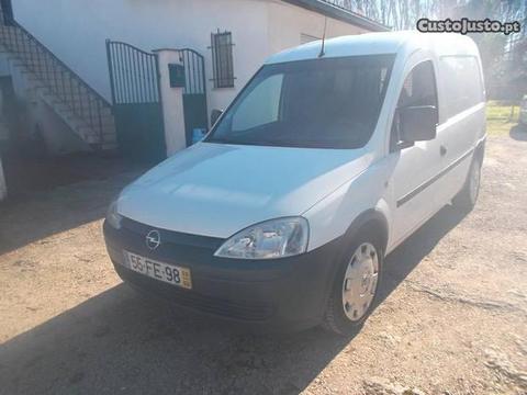 Opel Combo 1.3 Cdti - 08