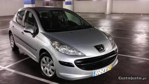 Peugeot 207 1.4 HDI - 06
