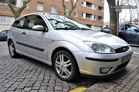 Ford Focus 1.8 TDCi SportVan - 02