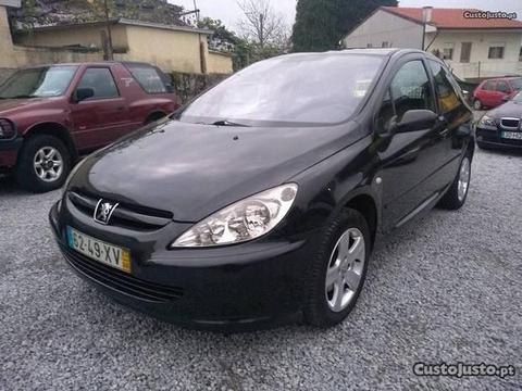 Peugeot 307 1.6 HDI IMPÉC - 04