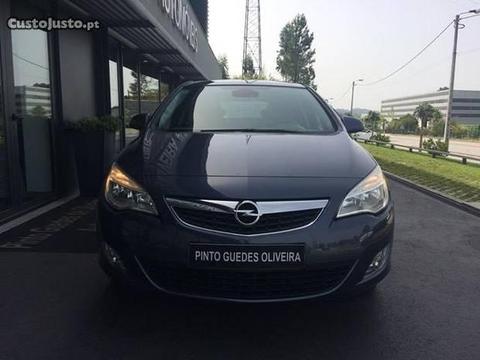 Opel Astra CDTI COSMO - 10