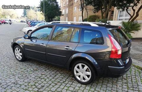 Renault Mégane 1.5 Dci 105cv 6vel - 08