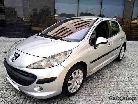 Peugeot 207 1.6HDI AC ABS - 06