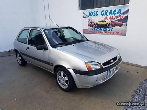 Ford Fiesta 1.8Td Van 12/2000 - 00