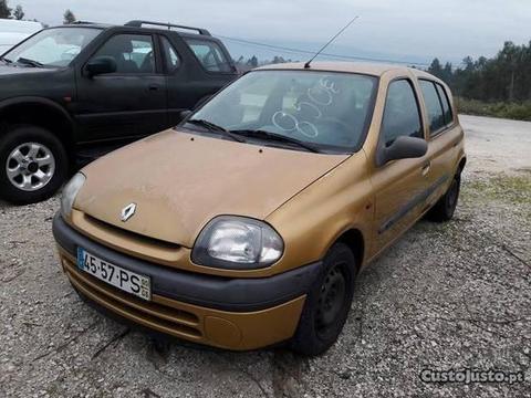 Renault Clio 1.2i - 00
