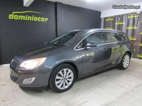 Opel Astra Sports Tourer Cosmo - 11