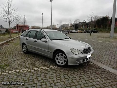 Mercedes-Benz C 220 CDI - 02