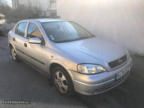 Opel Astra 2.0 dti - 99