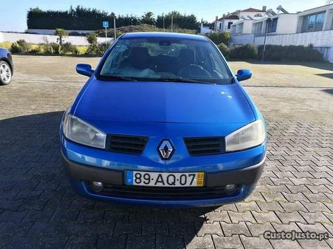 Renault Mégane 1.5 Dci - 03