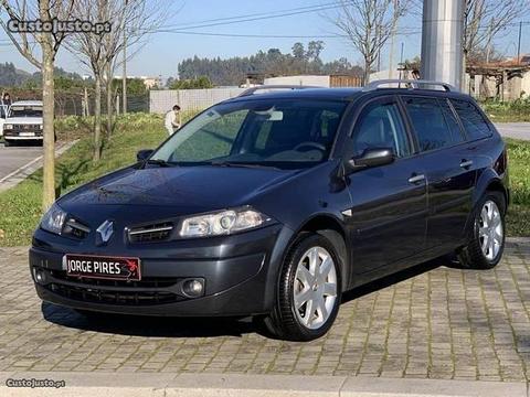 Renault Mégane 1.5 DCI EXCLUSIVE - 09