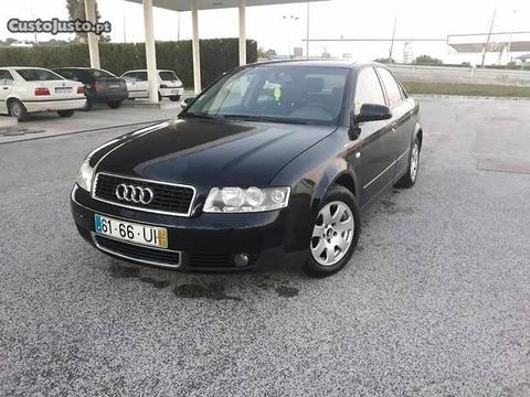 Audi A4 1.9Tdi 130Cv Cx6 Nacional Impecável - 02