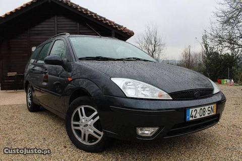 Ford Focus 1.6 SW - 01