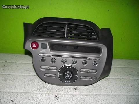 Honda Jazz - Rádio - R7