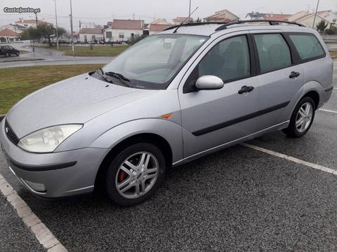 Ford Focus 1.4 - 04