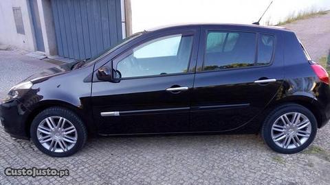Renault Clio DINAMYQUE - 10