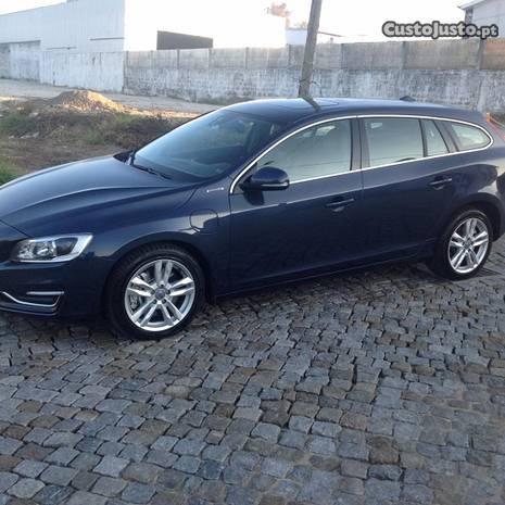 Volvo V60 Plug-in Hybrid D6 - 13