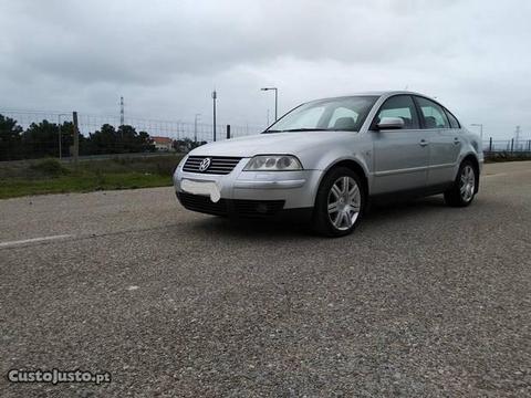 VW Passat 1.9 130 CV HIGHLINE - 03