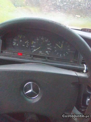 Mercedes-Benz A 190 2000cc - 84