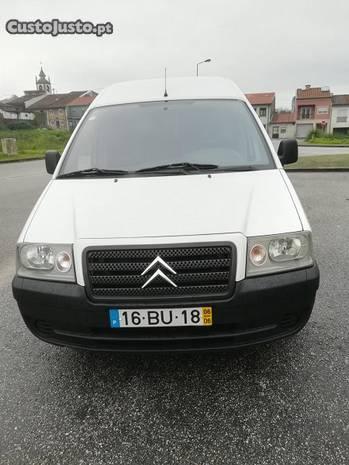 Citroën Jumpy 2.0HDI com AC - 06