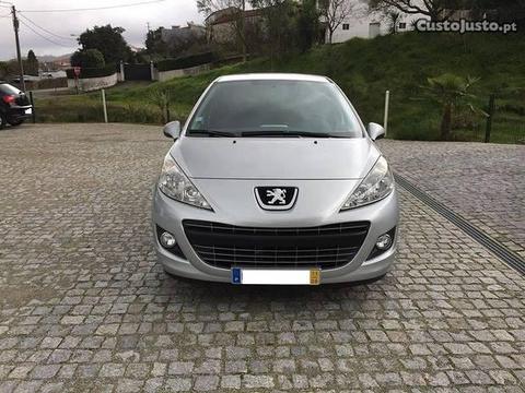 Peugeot 207 1.4 HDI Active - 11