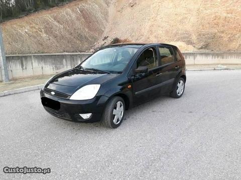 Ford Fiesta 1.6 tdci - 08