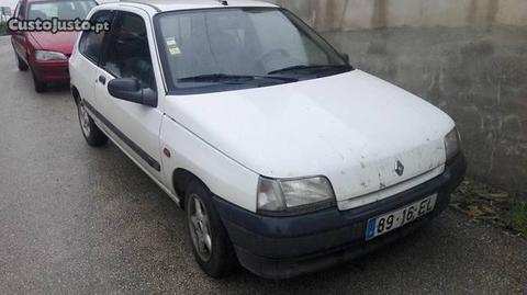 Renault Clio 1.9 - 94