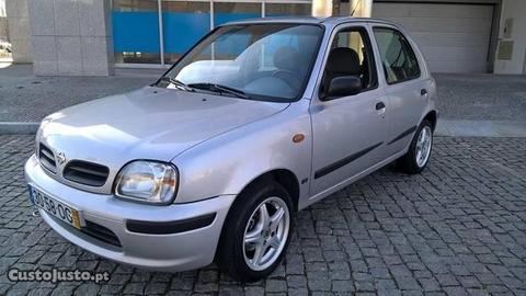 Nissan Micra 1.0 16v - 99