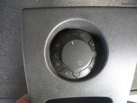 interruptor das luzes Opel Corsa D