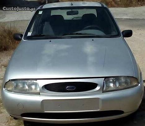 Ford Fiesta MK4 de 1998 Para Peças