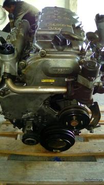 Motor Nissan Navara/D22 YD25