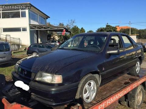 Opel Vectra 1.8i para peças
