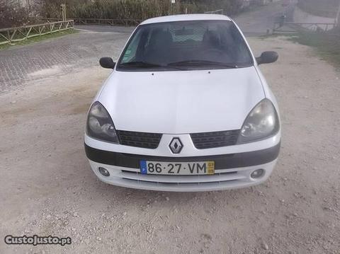 Renault Clio 1500 DCI - 03