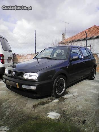 VW Golf 1.9 gtd 5 portas - 93